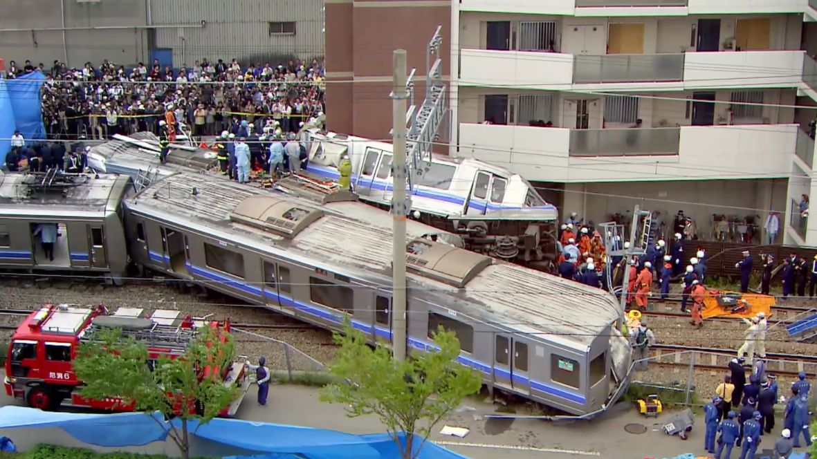 BRAKELESS JR福知山線脱線事故