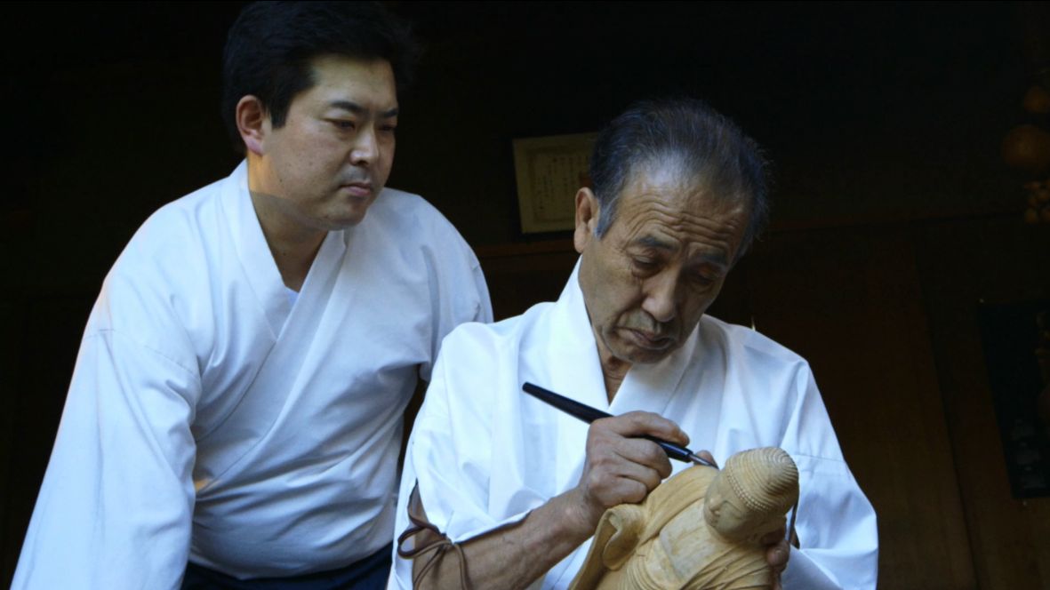 カービング・ザ・ディバイン 仏師